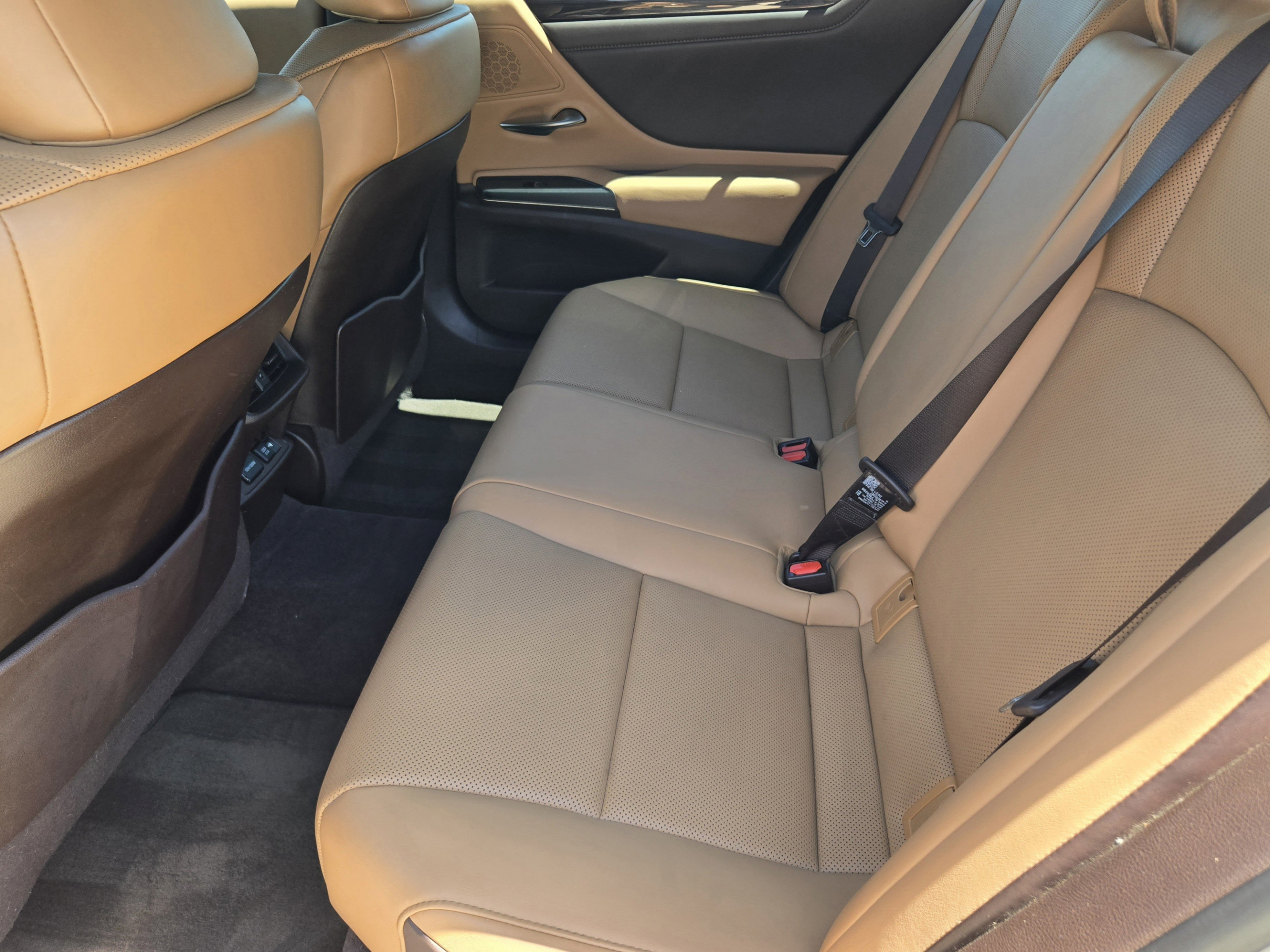 Certified 2021 Lexus ES 350 w/ Premium Package FWD image 25