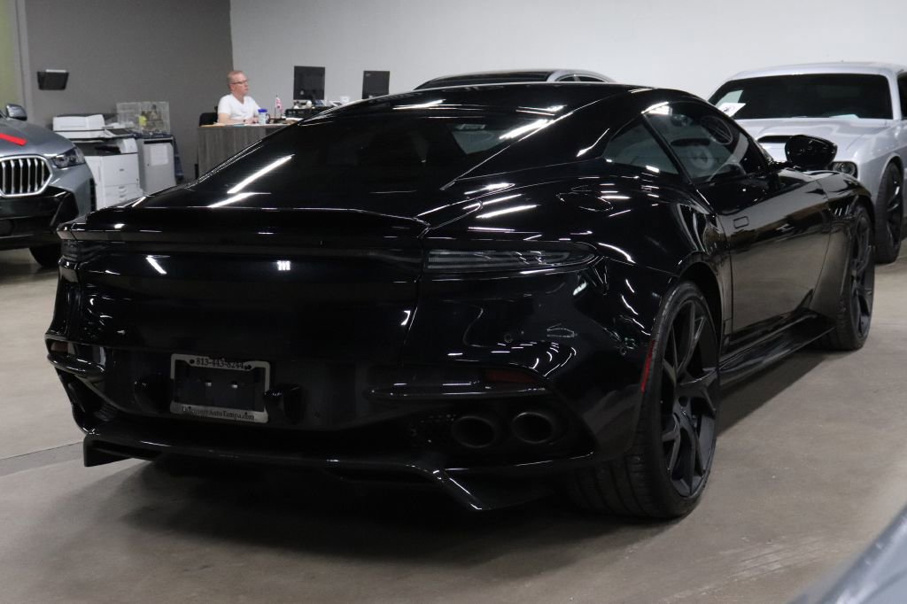 Used 2019 Aston Martin DBS Superleggera image 5