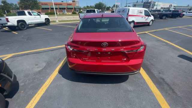 Used 2025 Toyota Camry LE FWD image 9
