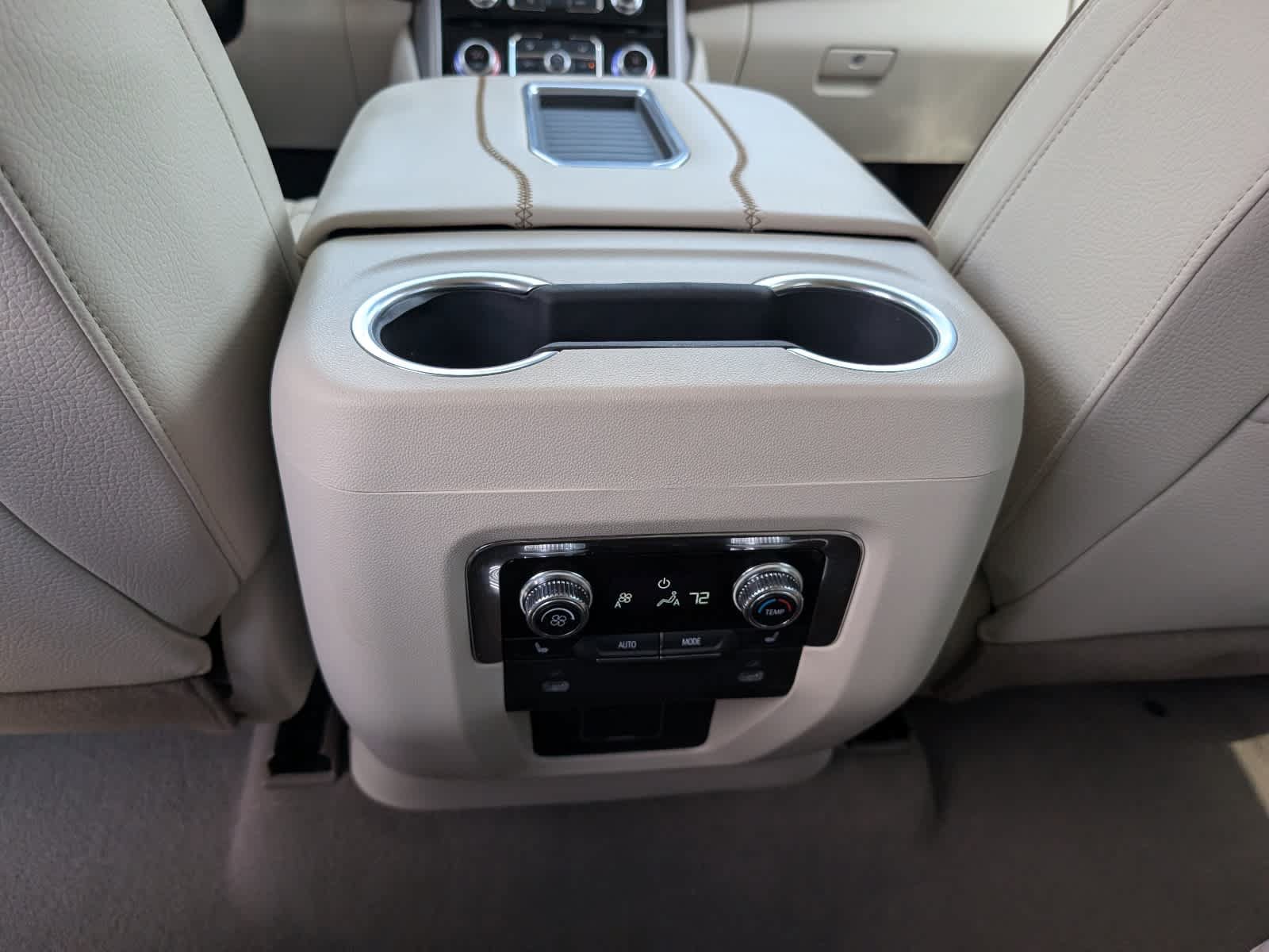 Certified 2022 GMC Yukon Denali AWD/4WD image 22