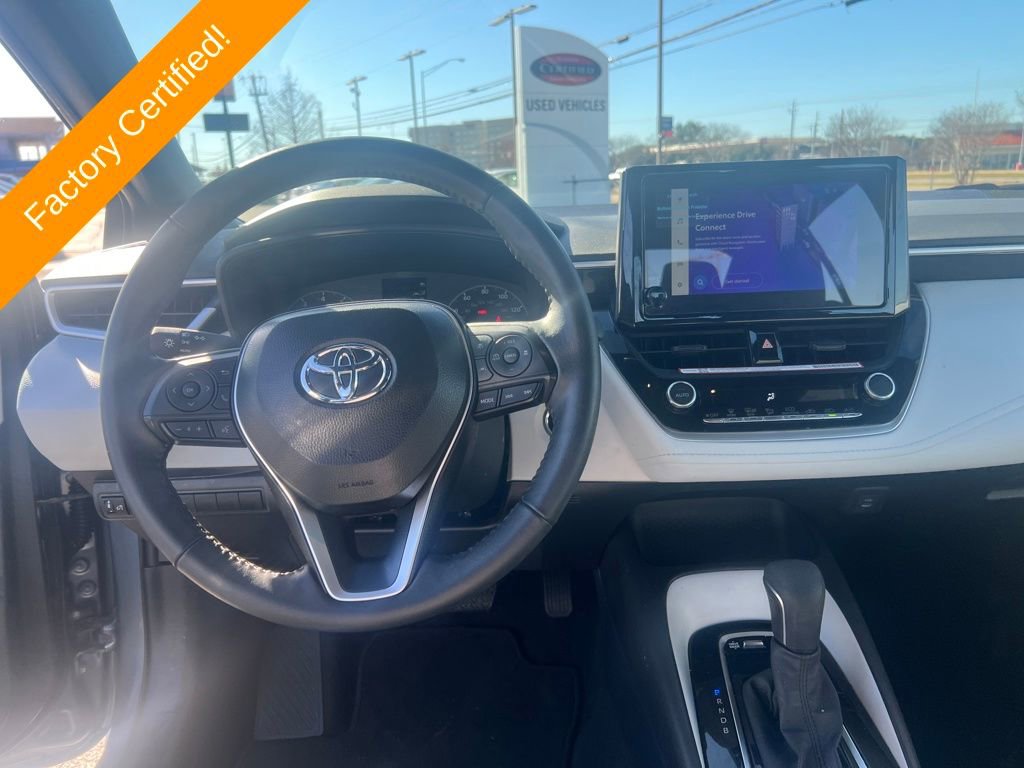 Used 2025 Toyota Corolla SE image 14