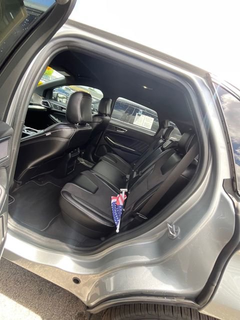 Used 2023 Ford Edge ST w/ Cargo Accessory Package AWD/4WD image 8