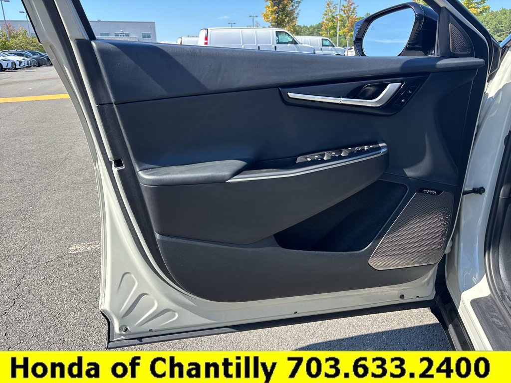 Used 2022 Kia EV6 Wind w/ Wind Technology Package AWD/4WD image 20