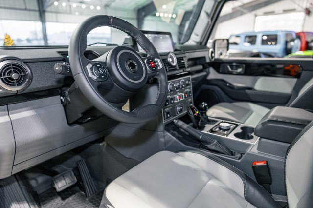 Used 2025 INEOS Grenadier image 24