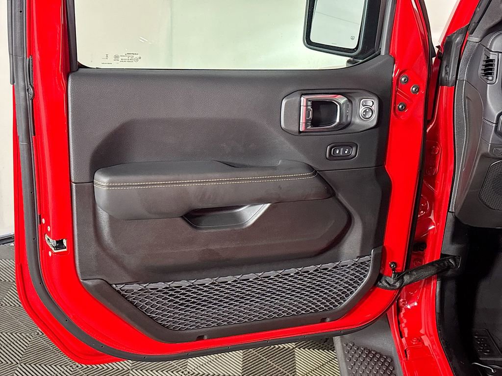 New 2025 Jeep Wrangler Sahara image 11