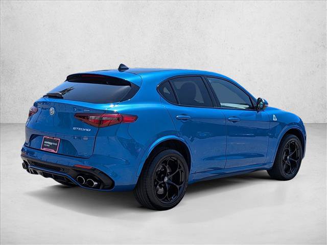 Used 2020 Alfa Romeo Stelvio Quadrifoglio AWD/4WD image 5
