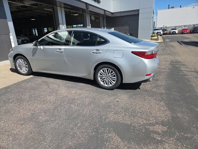 Used 2013 Lexus ES 350 w/ Luxury Pkg FWD image 10