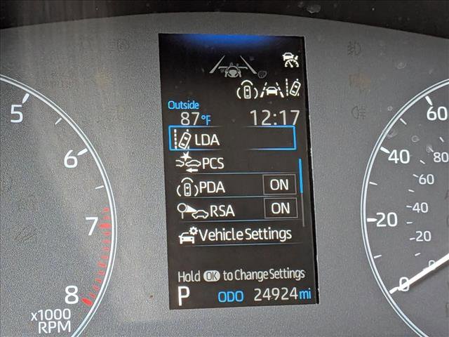 Used 2024 Toyota Corolla LE image 4