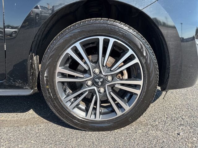 Used 2018 Mitsubishi Mirage GT image 3