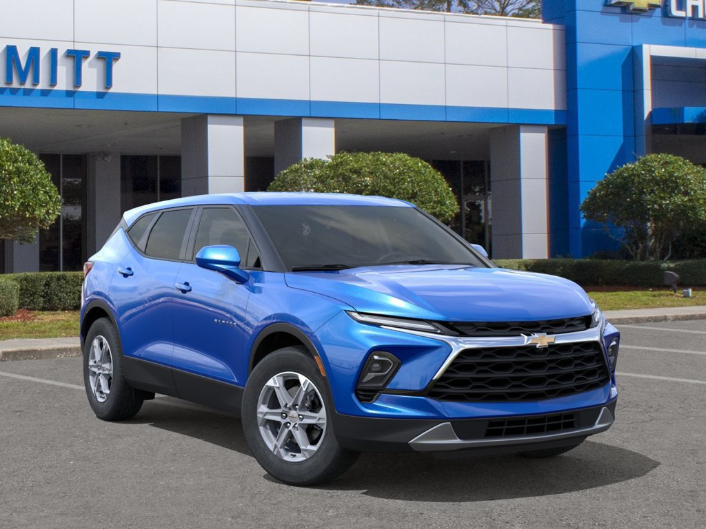 New 2026 Chevrolet Blazer LT FWD image 7