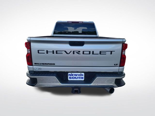 Used 2022 Chevrolet Silverado 2500 LT w/ Convenience Package image 4