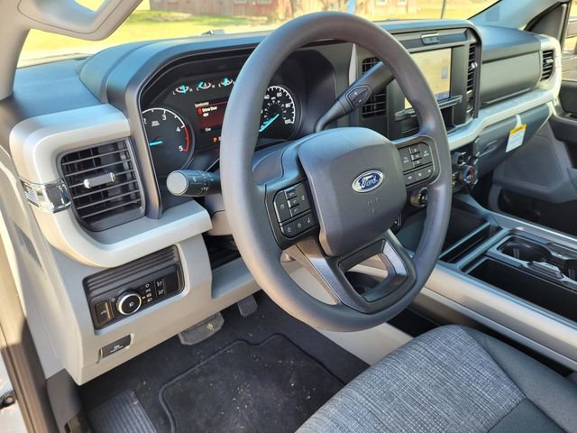 New 2026 Ford F250 XLT w/ FX4 Off-Road Package image 23