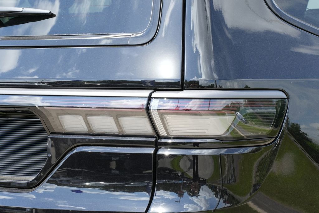 New 2026 Jeep Grand Wagoneer Summit image 21