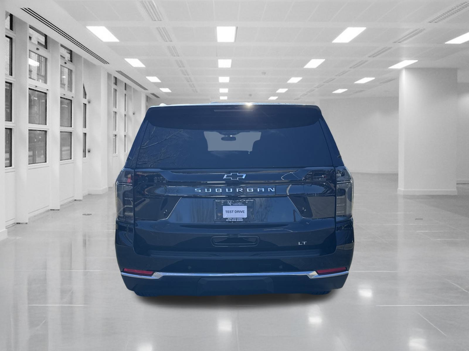 Used 2025 Chevrolet Suburban LT w/ Comfort Package RWD image 6