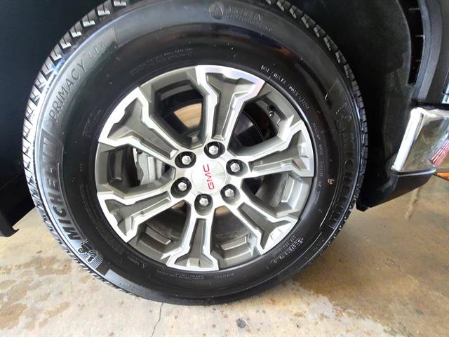 Used 2026 GMC Sierra 1500 SLT AWD/4WD image 8
