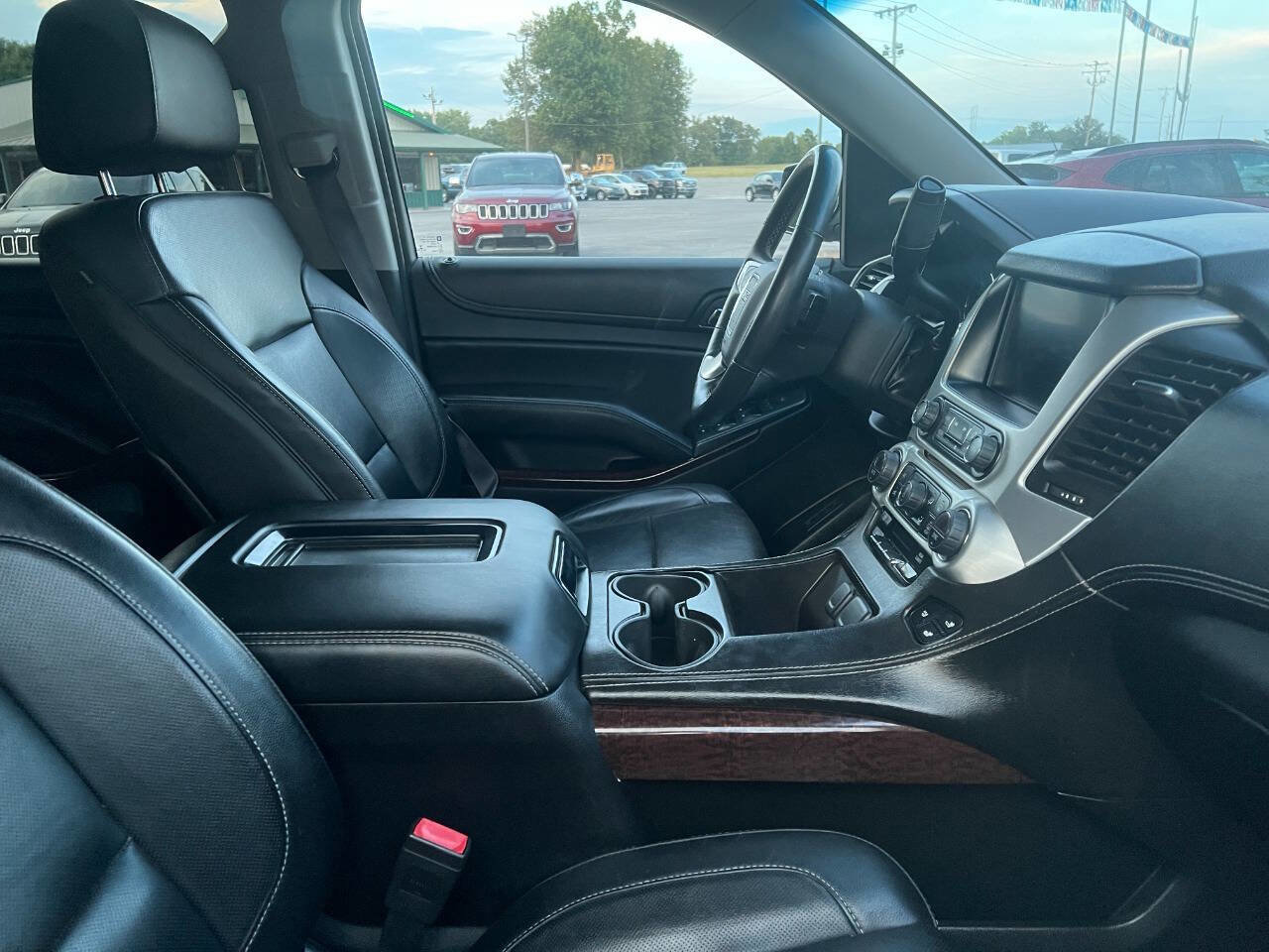 Used 2015 GMC Yukon SLT w/ Open Road Package image 10