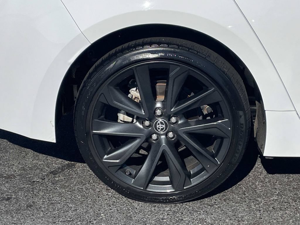 Used 2024 Toyota Corolla SE w/ SE Premium Package FWD image 9