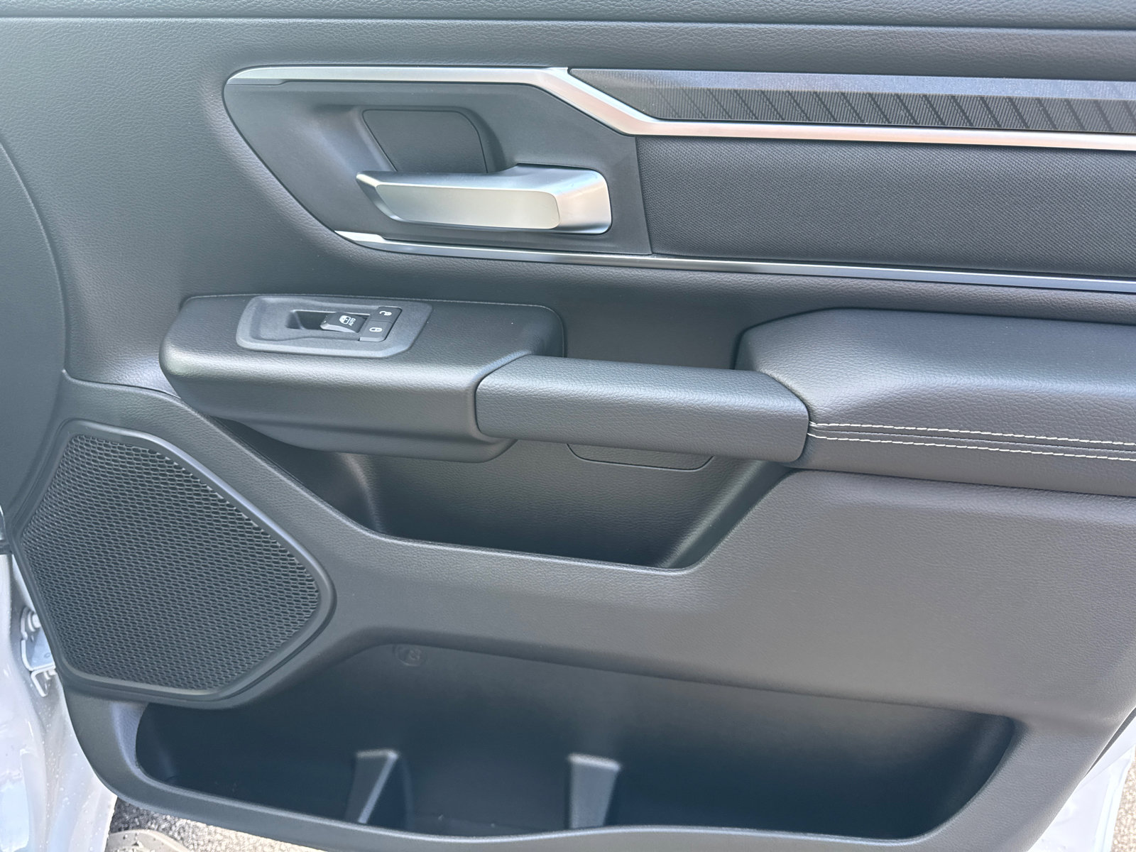 New 2026 RAM 1500 Big Horn AWD/4WD image 14