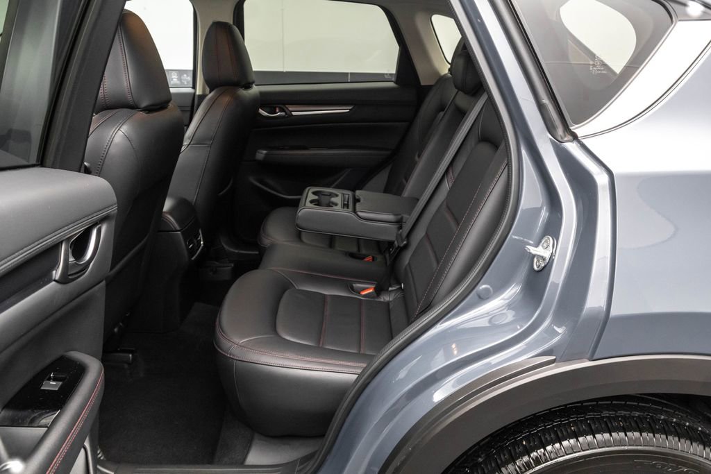 Used 2024 MAZDA CX-5 Carbon Edition image 25