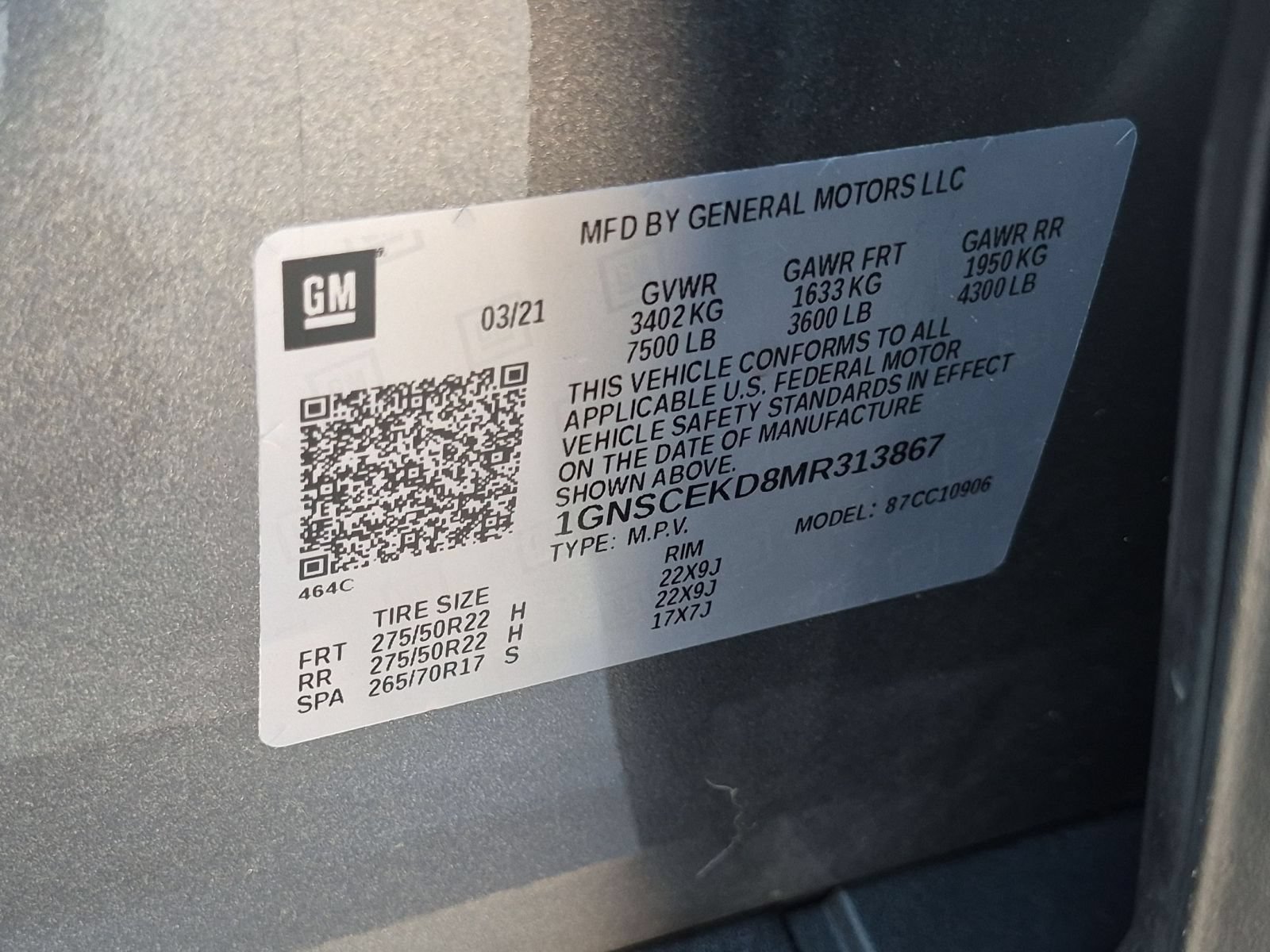 Used 2021 Chevrolet Suburban RST w/ Luxury Package RWD image 30