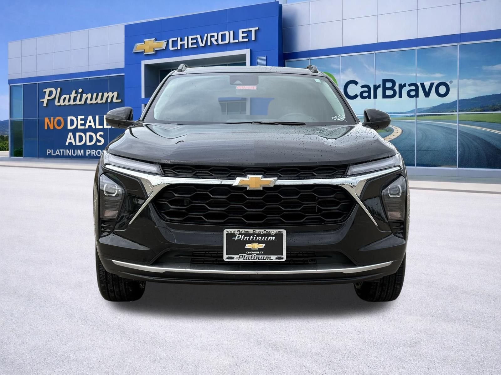 Certified 2024 Chevrolet Trax LT w/ Driver Confidence Package image 2