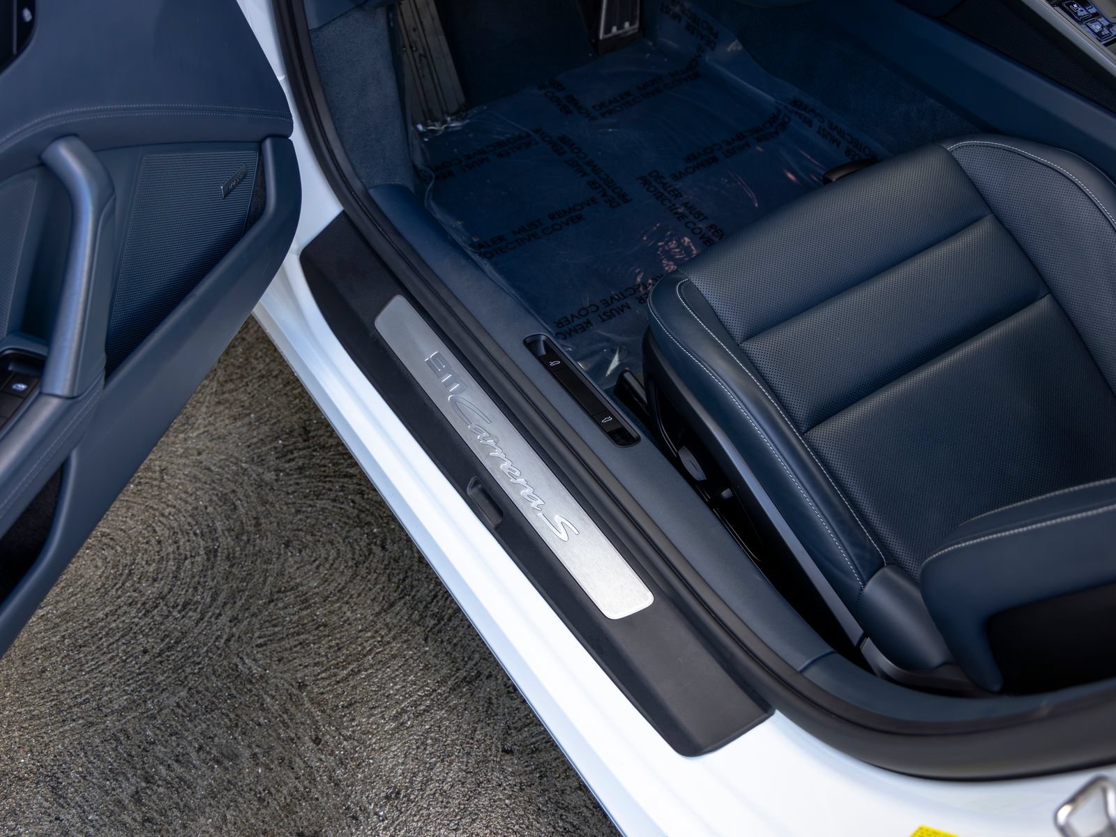 Certified 2024 Porsche 911 Carrera S RWD image 25