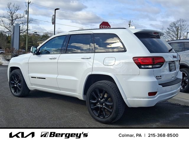 Used 2020 Jeep Grand Cherokee Altitude image 8
