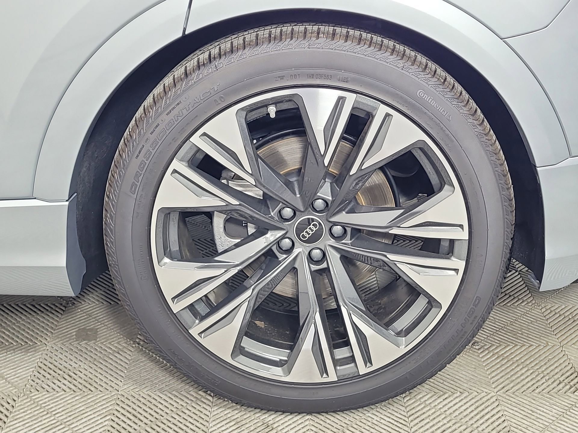 New 2025 Audi Q8 Premium Plus image 11