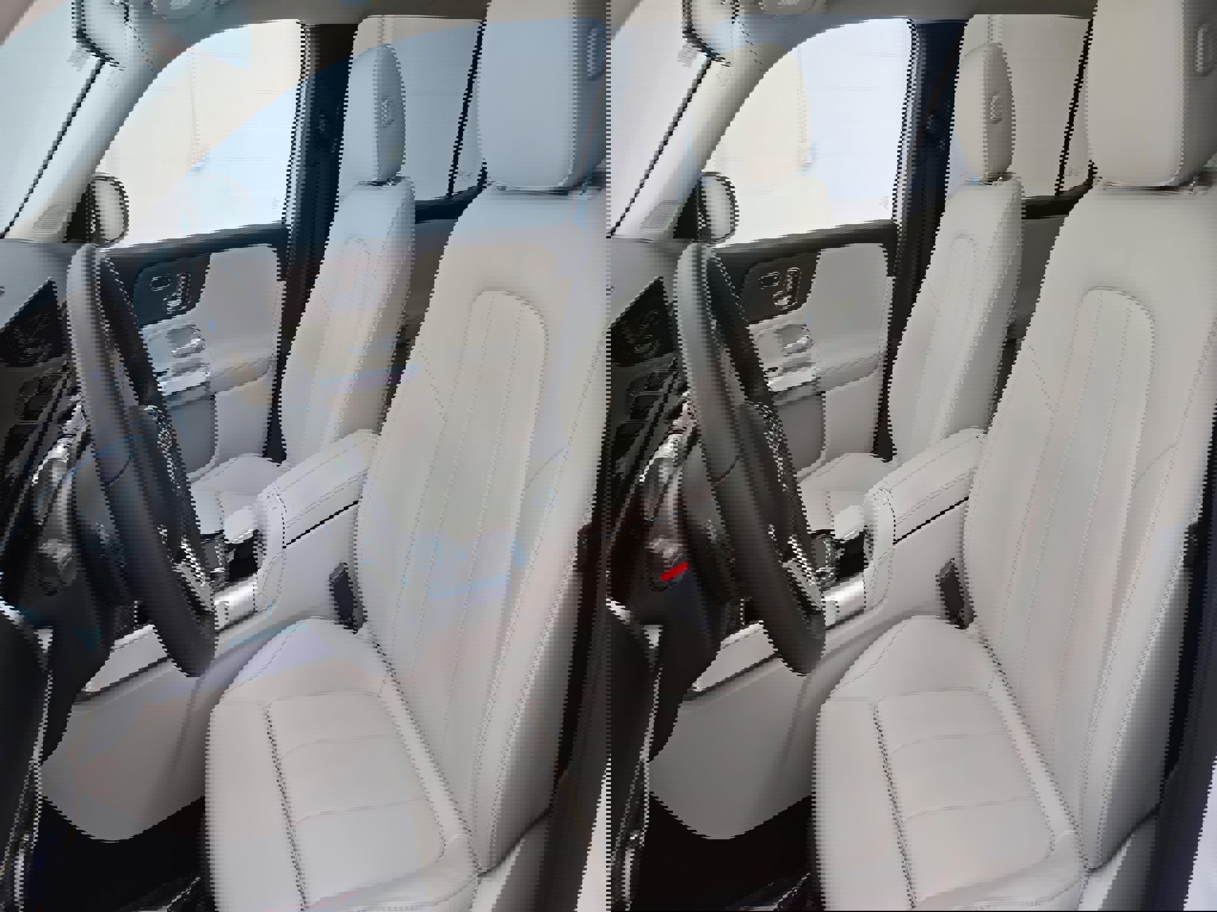 Certified 2023 Mercedes-Benz GLB 250 4MATIC image 16