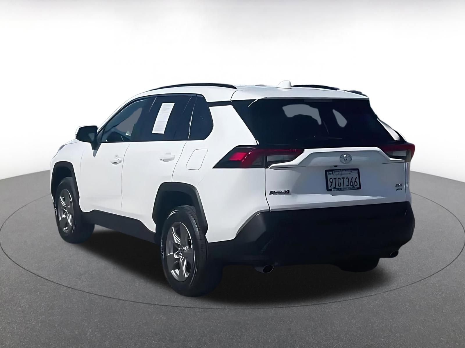 Used 2025 Toyota RAV4 XLE w/ Convenience Package AWD/4WD image 11
