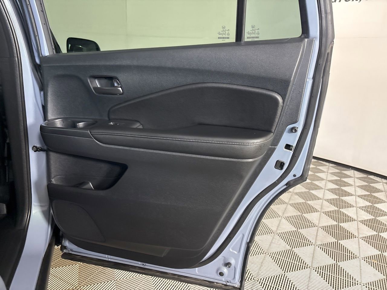 Used 2022 Honda Passport EX-L image 25