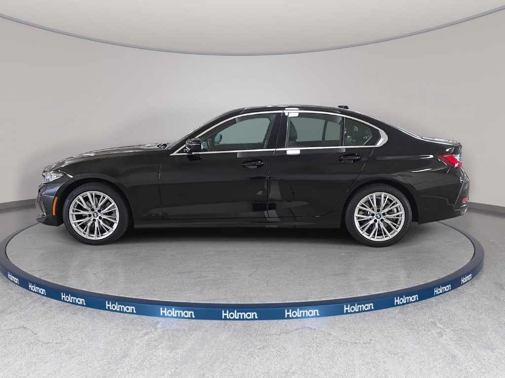 Certified 2024 BMW 330i Sedan w/ Premium Package RWD image 11