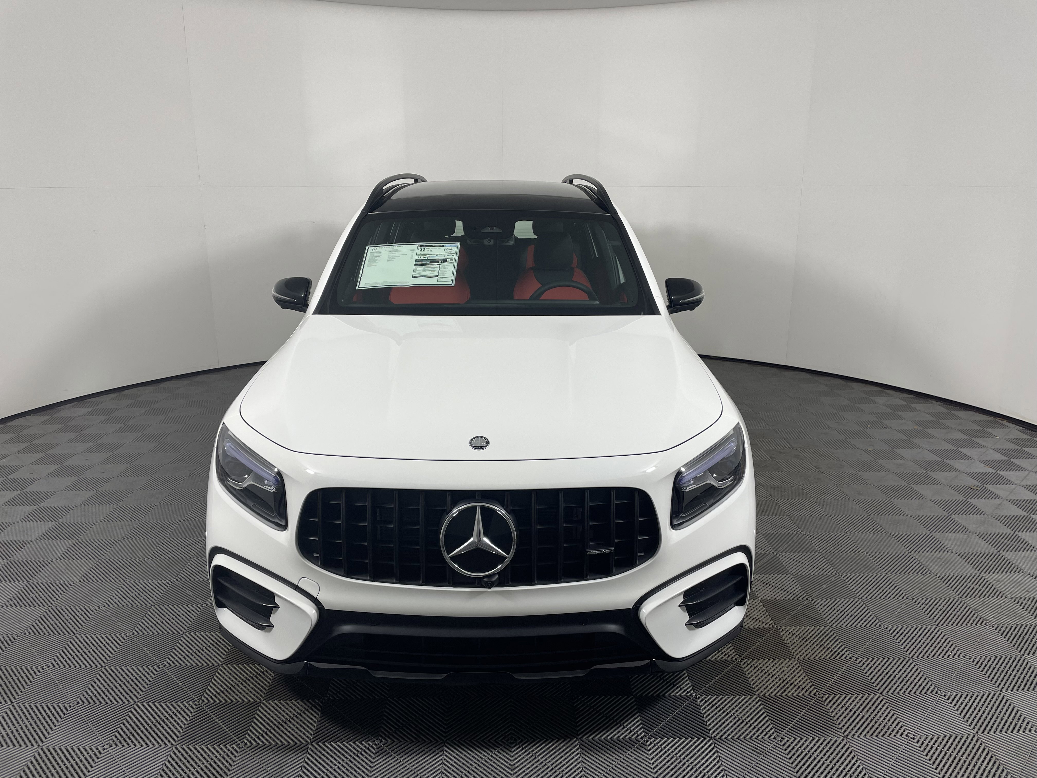 New 2026 Mercedes-Benz GLB 35 AMG 4MATIC image 8