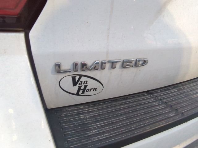 Used 2021 Ford Expedition Max Limited image 18