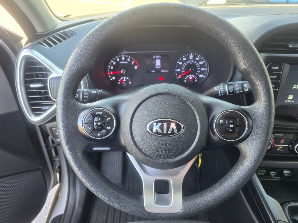 Used 2020 Kia Soul LX FWD image 20