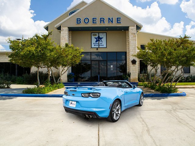 Used 2023 Chevrolet Camaro LT w/ RS Package image 9