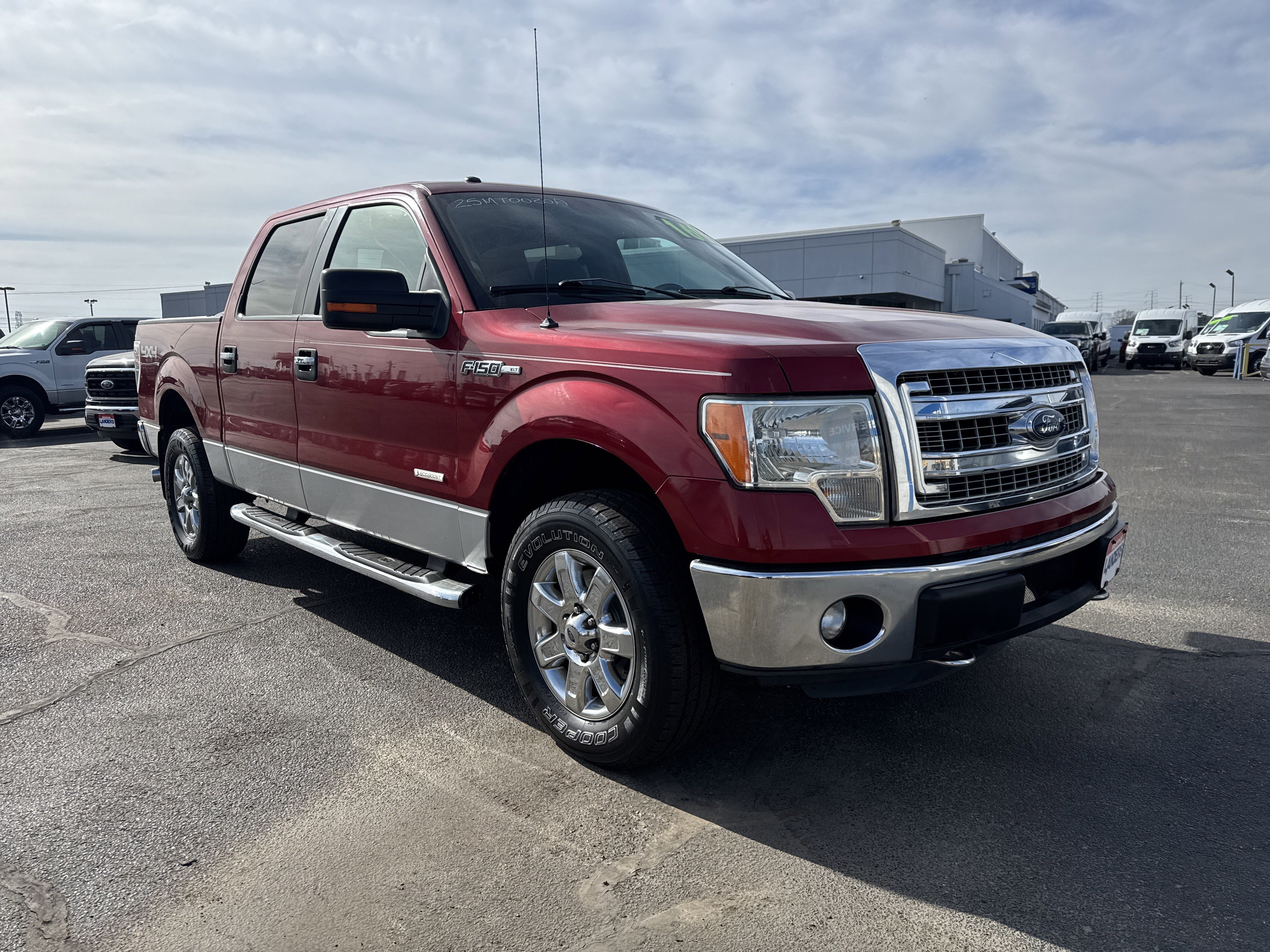 Used 2013 Ford F150 XLT w/ Luxury Equipment Group image 1
