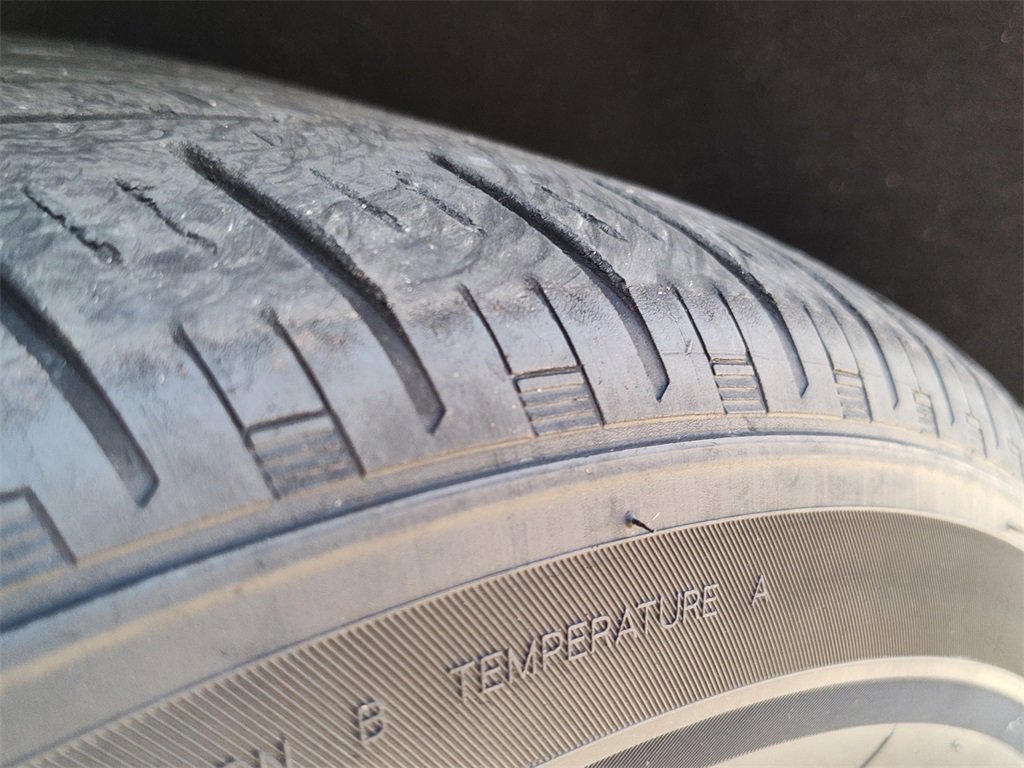 Used 2024 Buick Encore GX Sport Touring w/ Comfort Package image 18