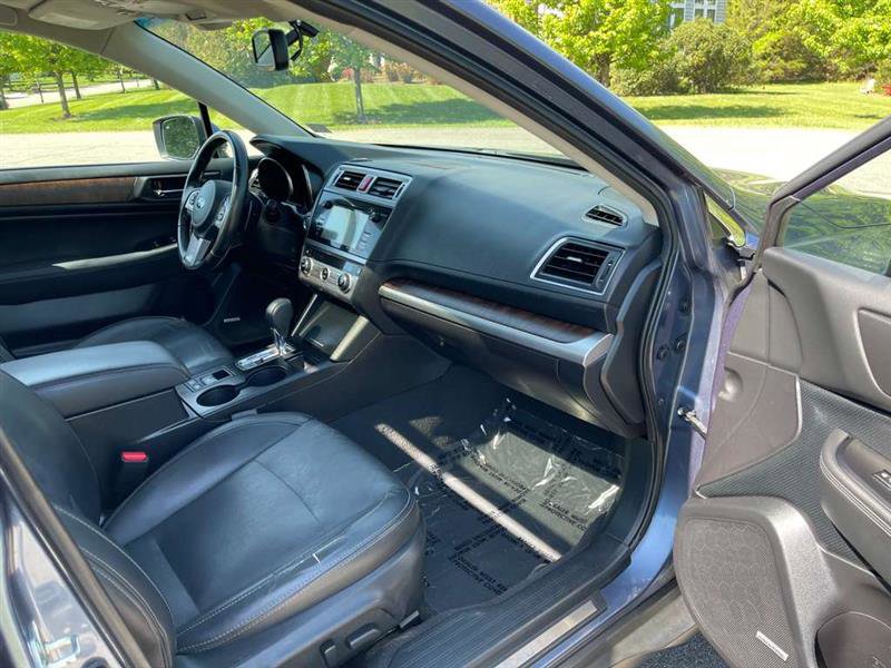 Used 2016 Subaru Outback 3.6R Limited AWD/4WD image 43