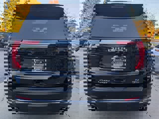 Used 2026 GMC Yukon Denali Ultimate w/ LPO, Floor Liner Package image 7