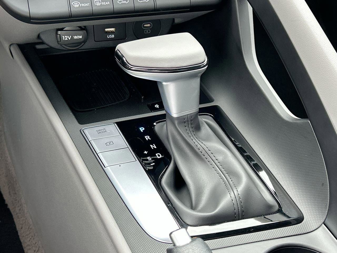 New 2026 Hyundai Elantra Sport image 33