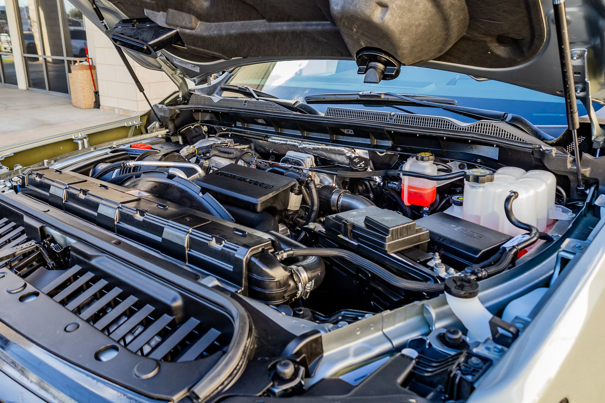 Used 2026 GMC Sierra 3500 Denali Ultimate image 40