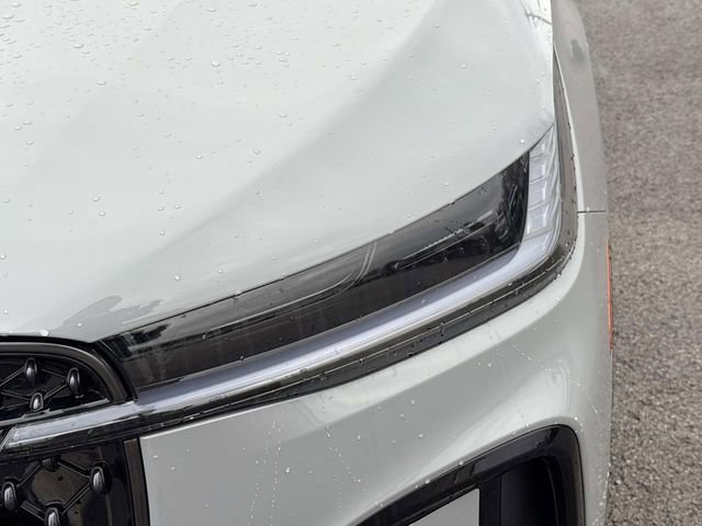 New 2026 Lincoln Nautilus Reserve w/ Jet Appearance Package image 11