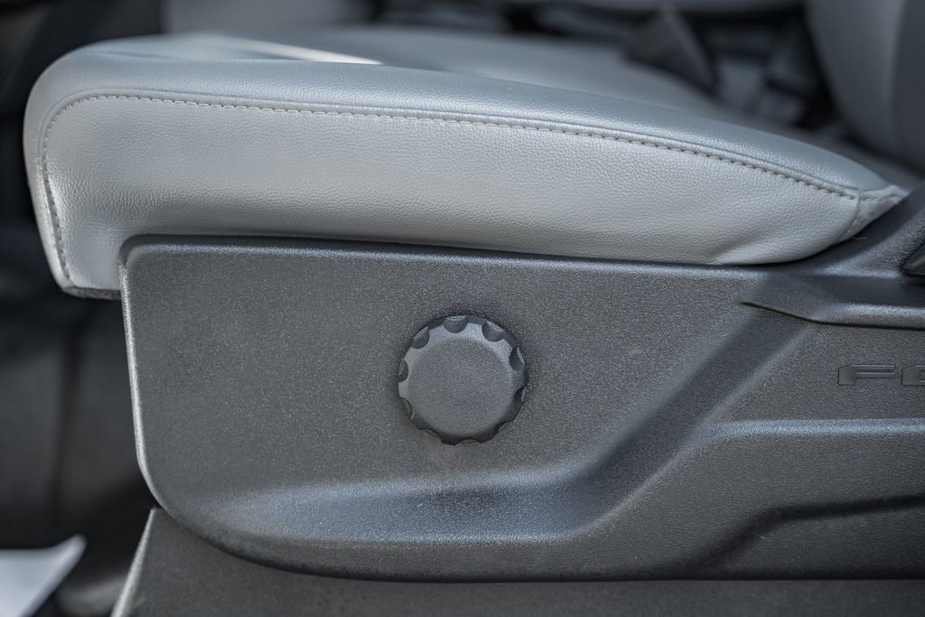 Used 2024 Ford F250 XL w/ Snow Plow Prep Package image 35