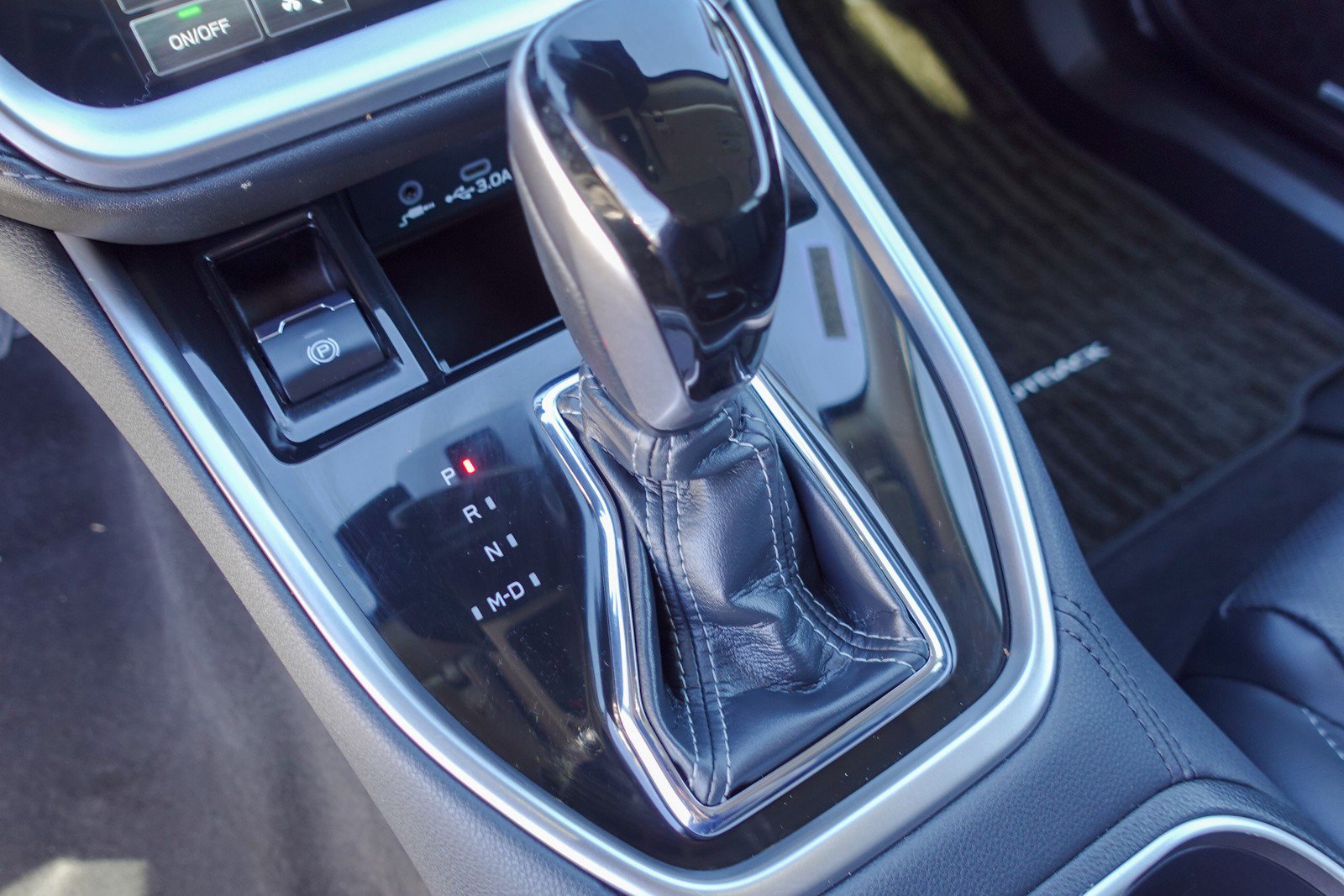 Certified 2025 Subaru Outback Limited image 19