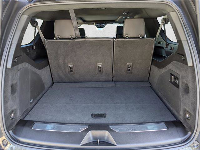 Used 2021 Cadillac Escalade ESV Premium Luxury image 6