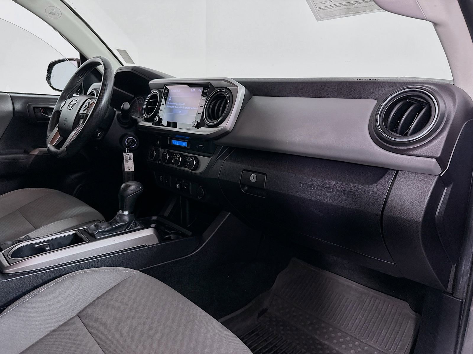 Certified 2022 Toyota Tacoma SR5 w/ Technology Package image 27