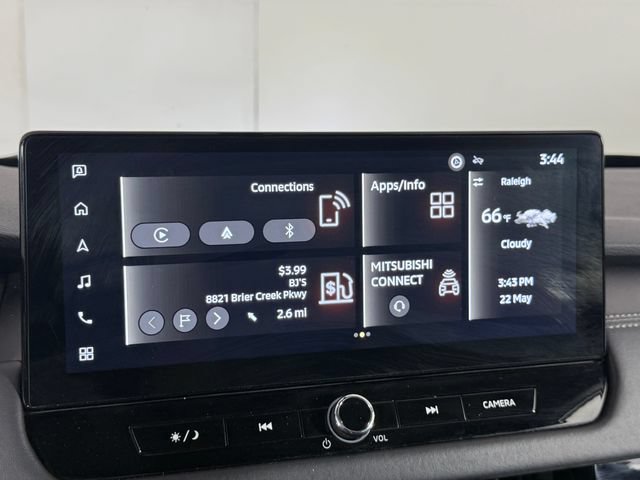 Used 2025 Mitsubishi Outlander AWD image 32