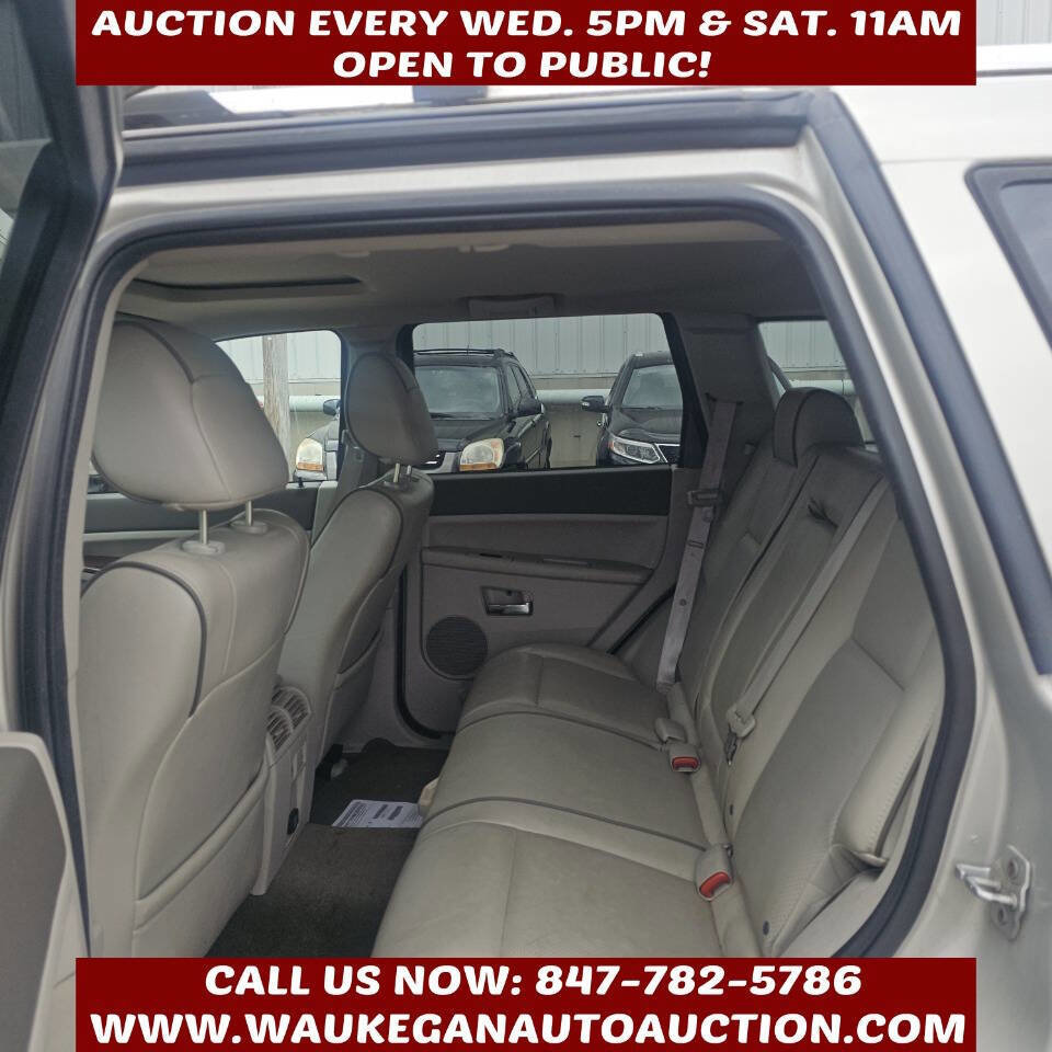 Used 2009 Jeep Grand Cherokee Overland image 7