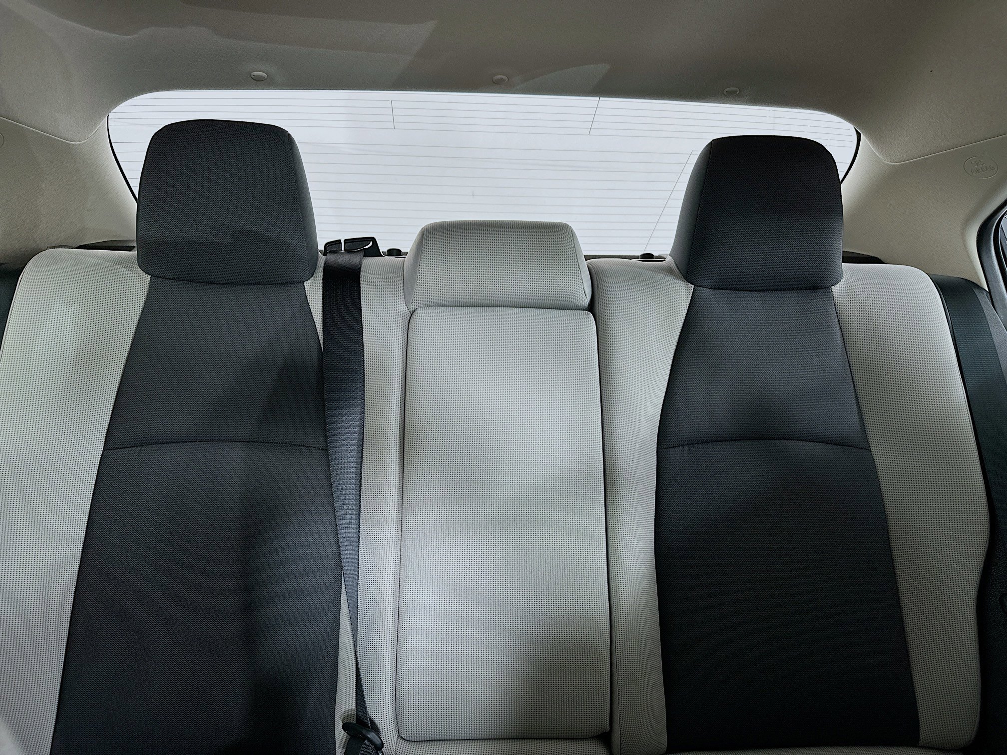 Used 2025 Toyota Corolla LE FWD image 29